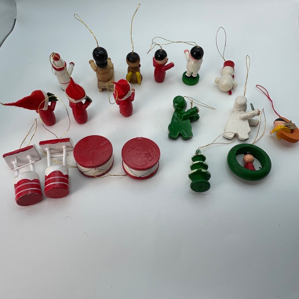 Set of 18 Vintage Hand Painted Wooden Christmas Ornaments Miniature Figures READ - Picture 13 of 13